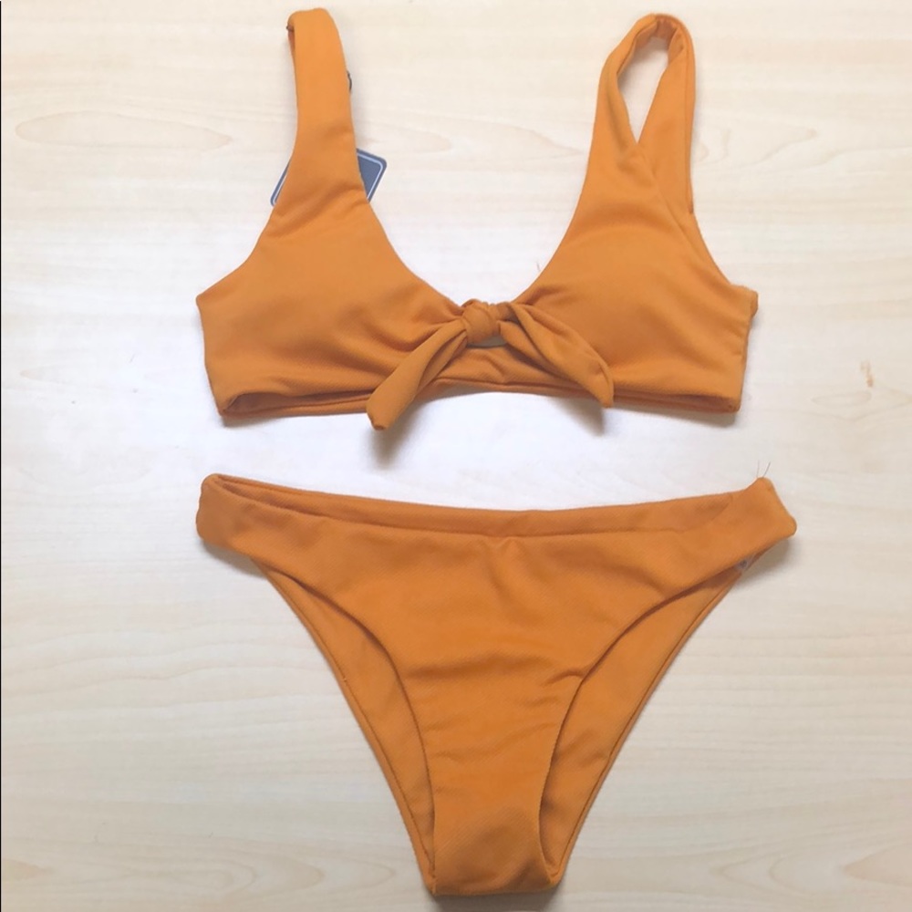 Knot Textured Bikini Set